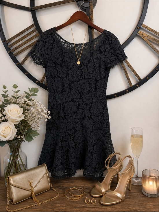Diane Von Furstenberg Dresses & Skirts - Diane Von Furstenberg Black Floral Lace Mini Dress